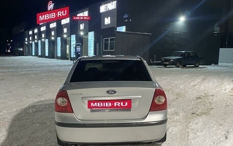 Ford Focus II рестайлинг, 2005 год, 435 000 рублей, 4 фотография