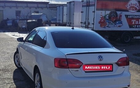 Volkswagen Jetta VI, 2012 год, 1 290 000 рублей, 6 фотография