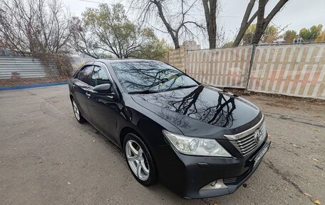 Toyota Camry, 2014 год, 1 900 000 рублей, 2 фотография