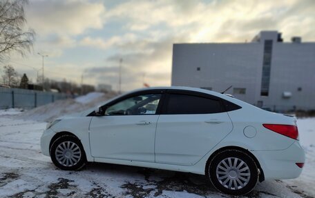 Hyundai Solaris II рестайлинг, 2012 год, 890 000 рублей, 4 фотография