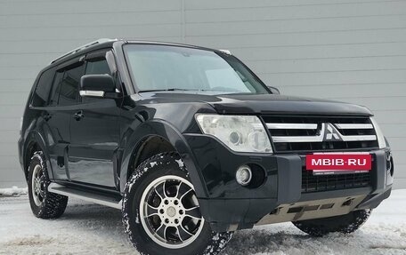 Mitsubishi Pajero IV, 2010 год, 2 039 000 рублей, 3 фотография