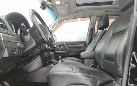 Mitsubishi Pajero IV, 2010 год, 2 039 000 рублей, 10 фотография