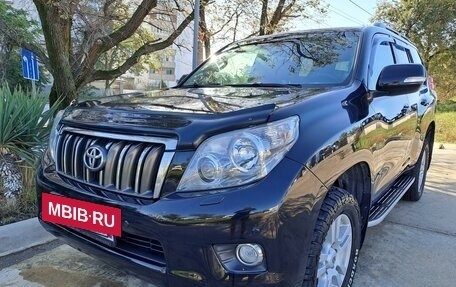 Toyota Land Cruiser Prado 150 рестайлинг 2, 2013 год, 2 750 000 рублей, 4 фотография