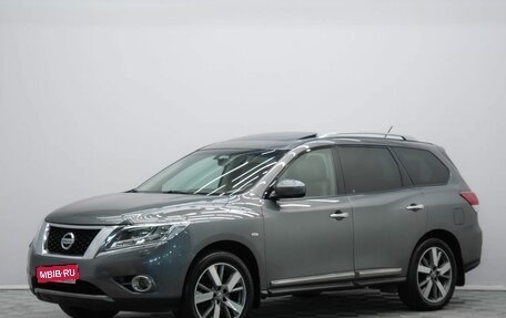 Nissan Pathfinder, 2016 год, 2 049 000 рублей, 1 фотография