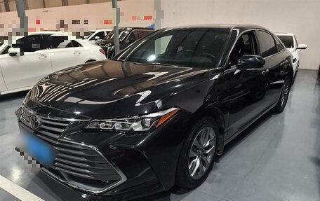 Toyota Avalon, 2021 год, 3 170 000 рублей, 1 фотография