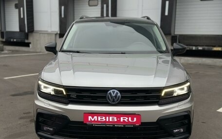 Volkswagen Tiguan II, 2017 год, 3 199 999 рублей, 3 фотография