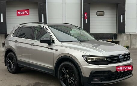 Volkswagen Tiguan II, 2017 год, 3 199 999 рублей, 2 фотография