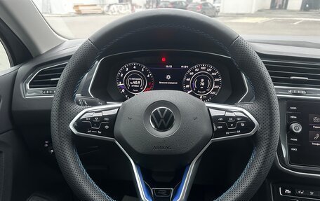 Volkswagen Tiguan II, 2017 год, 3 199 999 рублей, 21 фотография