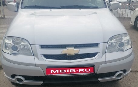 Chevrolet Niva I рестайлинг, 2011 год, 620 000 рублей, 1 фотография