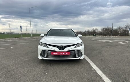 Toyota Camry, 2018 год, 4 300 000 рублей, 2 фотография