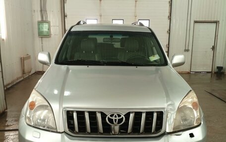 Toyota Land Cruiser Prado 120 рестайлинг, 2004 год, 1 280 000 рублей, 2 фотография