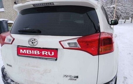 Toyota RAV4, 2013 год, 2 200 000 рублей, 5 фотография