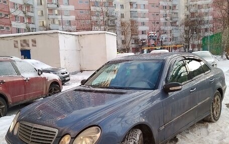 Mercedes-Benz E-Класс, 2002 год, 850 000 рублей, 5 фотография