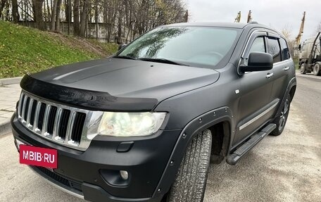 Jeep Grand Cherokee, 2011 год, 1 800 000 рублей, 12 фотография