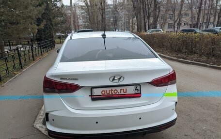 Hyundai Solaris II рестайлинг, 2021 год, 1 715 000 рублей, 24 фотография