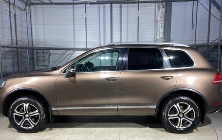 Volkswagen Touareg III, 2011 год, 1 899 000 рублей, 8 фотография