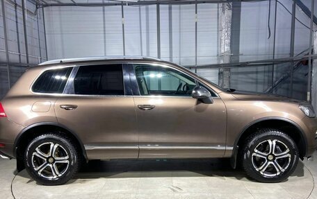 Volkswagen Touareg III, 2011 год, 1 899 000 рублей, 4 фотография