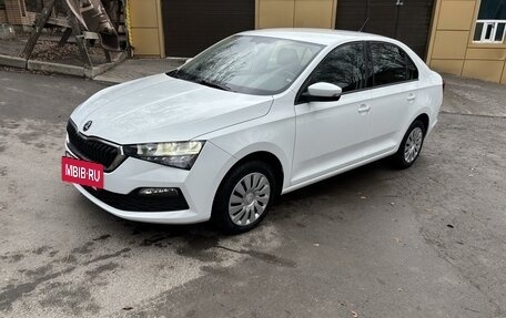 Skoda Rapid II, 2021 год, 1 759 000 рублей, 2 фотография