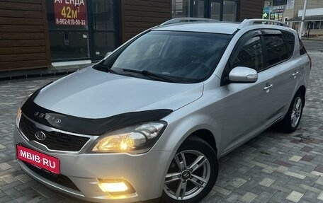 KIA cee'd I рестайлинг, 2010 год, 899 000 рублей, 1 фотография