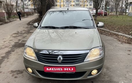 Renault Logan I, 2011 год, 855 000 рублей, 1 фотография