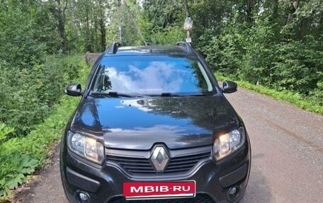 Renault Sandero II рестайлинг, 2017 год, 920 500 рублей, 1 фотография