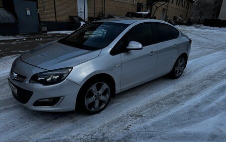 Opel Astra J, 2012 год, 920 000 рублей, 5 фотография