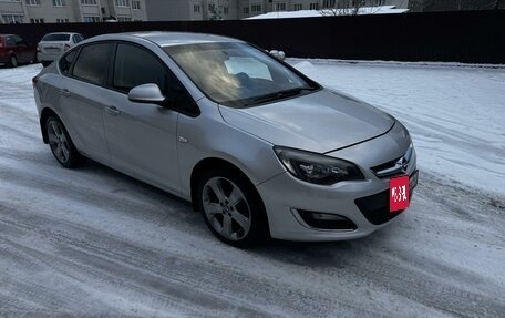 Opel Astra J, 2012 год, 920 000 рублей, 4 фотография