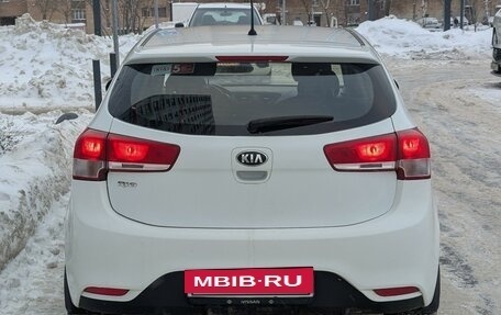 KIA Rio III рестайлинг, 2016 год, 699 900 рублей, 5 фотография