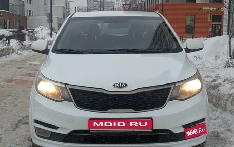 KIA Rio III рестайлинг, 2016 год, 699 900 рублей, 2 фотография