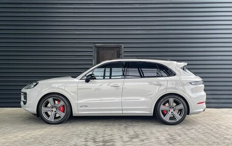 Porsche Cayenne III, 2024 год, 30 980 000 рублей, 2 фотография