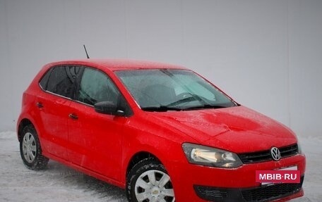 Volkswagen Polo VI (EU Market), 2011 год, 740 000 рублей, 3 фотография