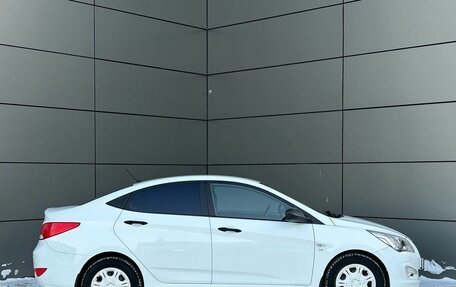 Hyundai Solaris II рестайлинг, 2015 год, 999 000 рублей, 8 фотография