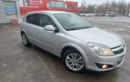 Opel Astra H, 2009 год, 610 000 рублей, 2 фотография