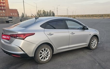 Hyundai Solaris II рестайлинг, 2021 год, 1 295 000 рублей, 5 фотография