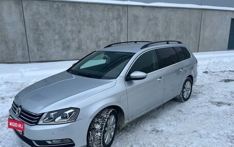 Volkswagen Passat B7, 2011 год, 1 300 000 рублей, 2 фотография