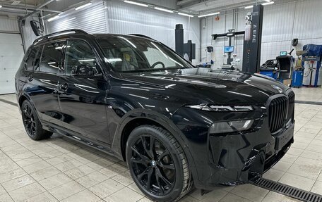 BMW X7, 2024 год, 22 790 000 рублей, 3 фотография