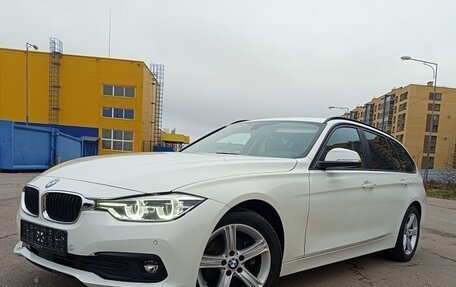 BMW 3 серия, 2018 год, 2 299 000 рублей, 3 фотография