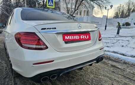 Mercedes-Benz E-Класс AMG, 2019 год, 6 999 999 рублей, 12 фотография