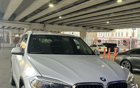 BMW X5, 2017 год, 4 350 000 рублей, 2 фотография