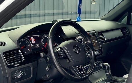 Volkswagen Touareg III, 2017 год, 3 799 000 рублей, 8 фотография