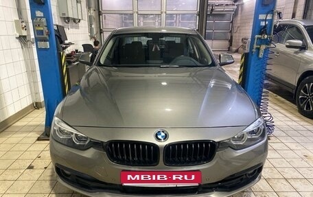 BMW 3 серия, 2018 год, 2 747 000 рублей, 2 фотография