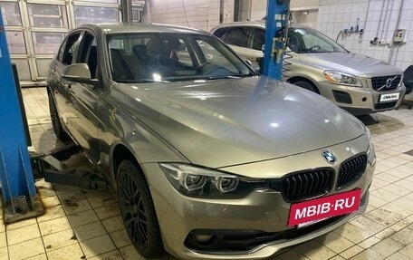 BMW 3 серия, 2018 год, 2 747 000 рублей, 3 фотография