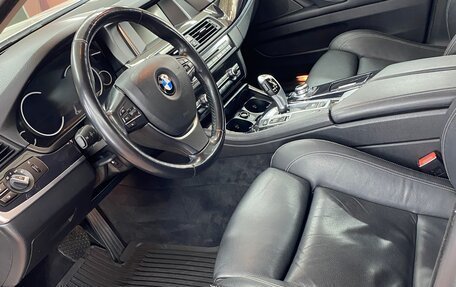 BMW 5 серия, 2015 год, 2 490 000 рублей, 9 фотография