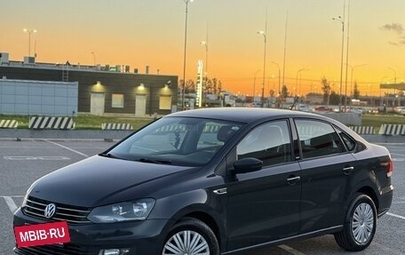 Volkswagen Polo VI (EU Market), 2016 год, 920 000 рублей, 2 фотография