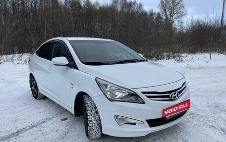 Hyundai Solaris II рестайлинг, 2015 год, 1 067 000 рублей, 4 фотография