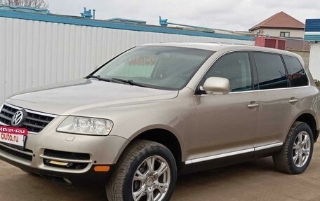 Volkswagen Touareg III, 2004 год, 925 000 рублей, 5 фотография