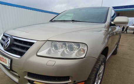 Volkswagen Touareg III, 2004 год, 925 000 рублей, 9 фотография