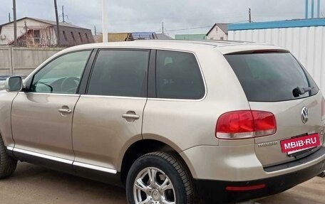 Volkswagen Touareg III, 2004 год, 925 000 рублей, 6 фотография