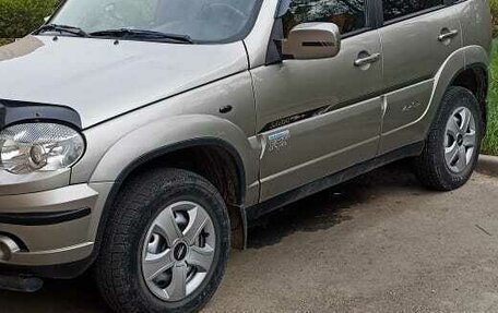 Chevrolet Niva I рестайлинг, 2011 год, 480 000 рублей, 9 фотография