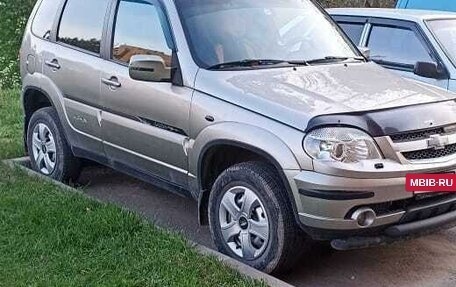 Chevrolet Niva I рестайлинг, 2011 год, 480 000 рублей, 4 фотография